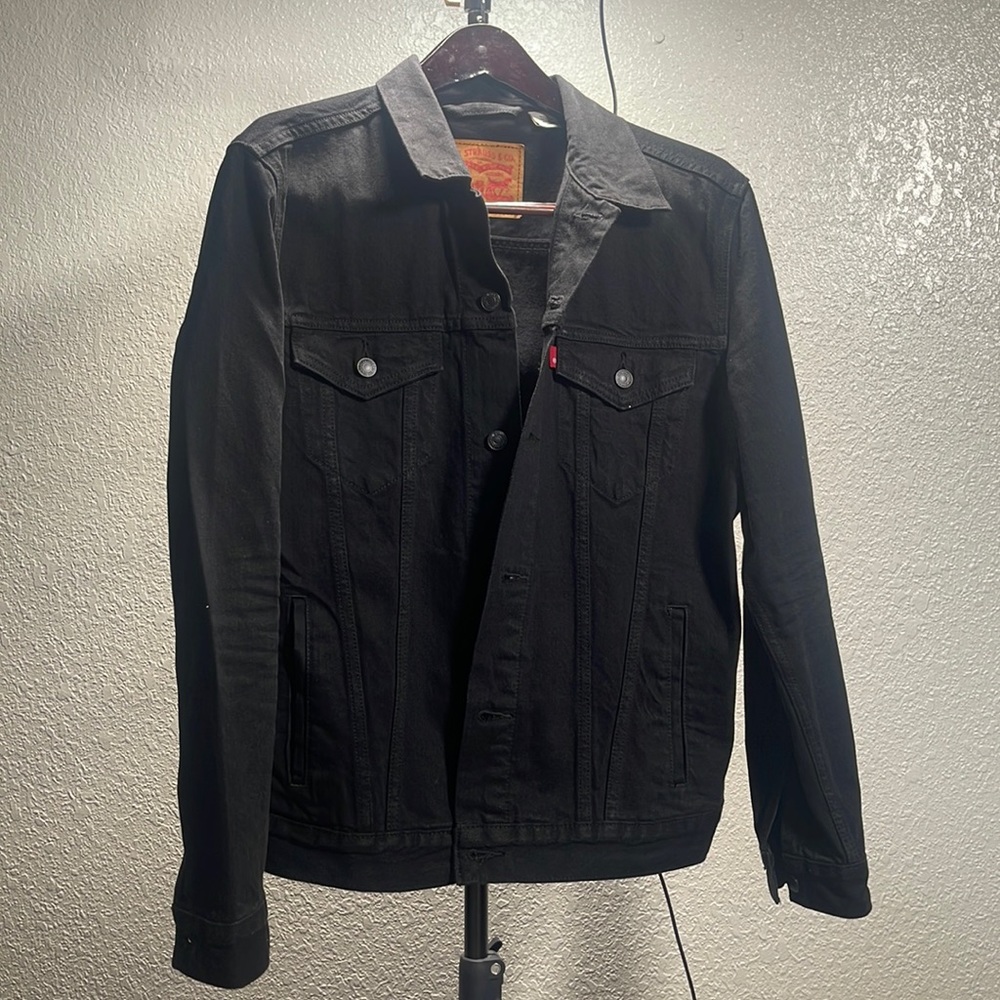 Levi’s Black Jean Jacket